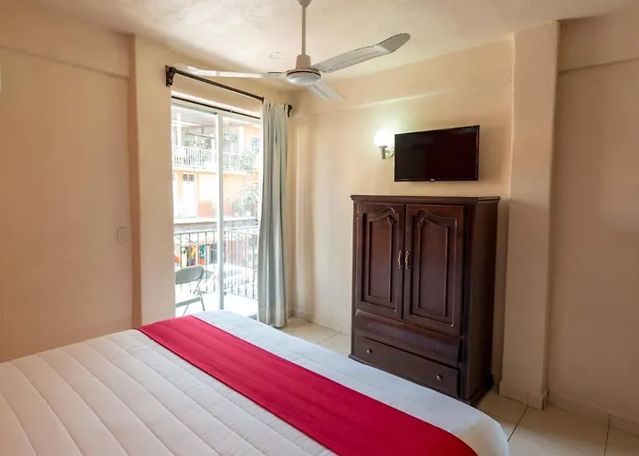 Casa Bravo Hotel Zihuatanejo